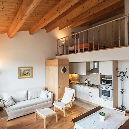Apartmán Sunrise Loft, Centro Storico *